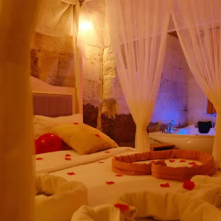 Lavinia Cappadocia Cave